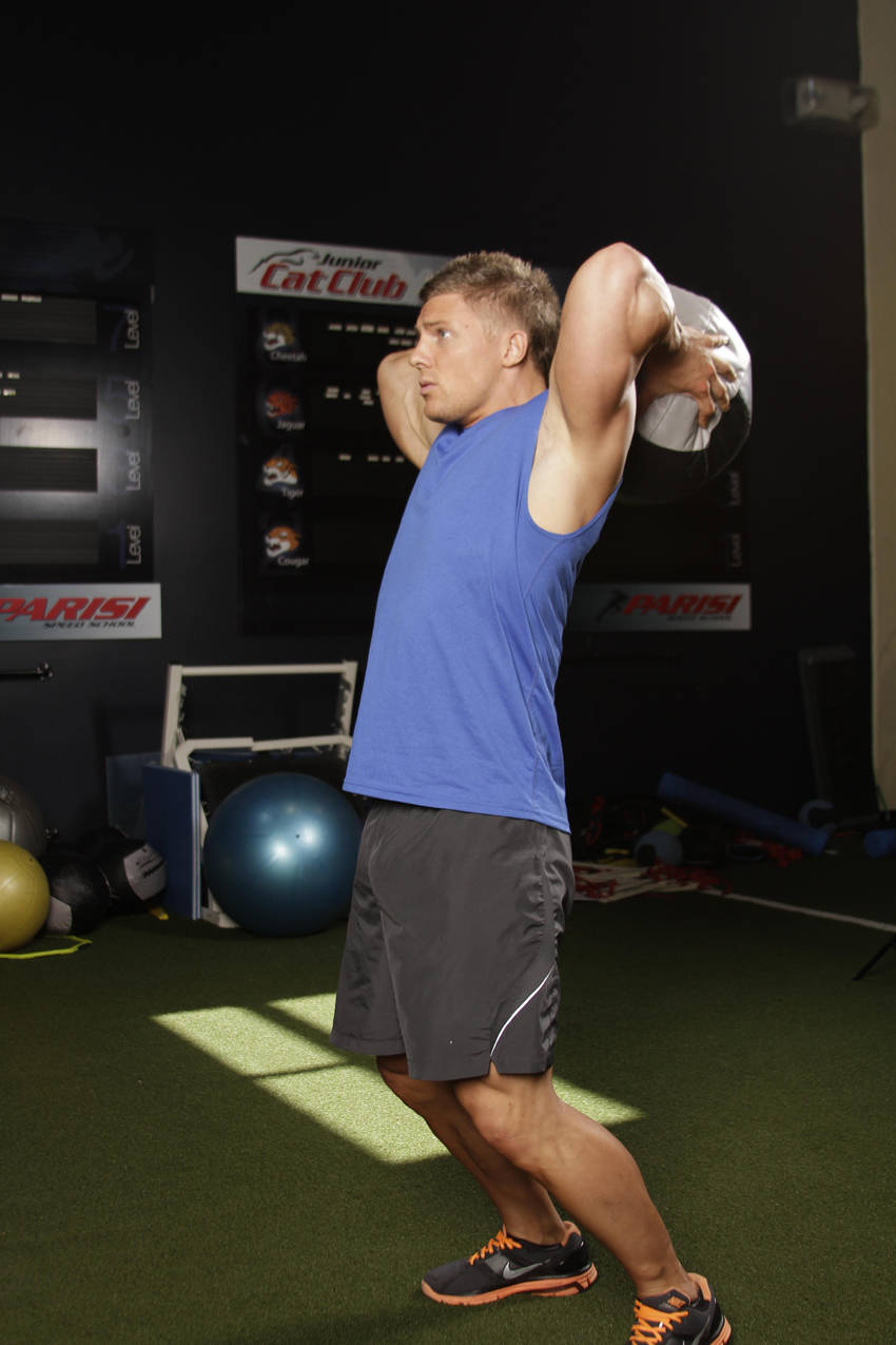 Catch and Overhead Throw variant 2