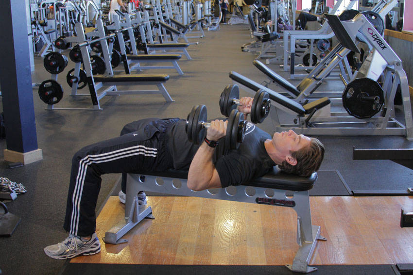 Dumbbell Bench Press with Neutral Grip variant 2