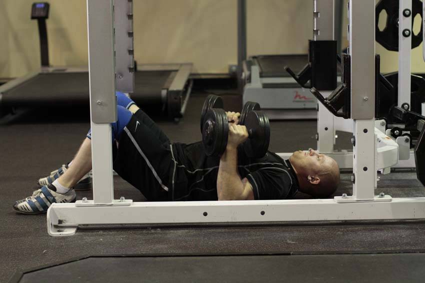 Dumbbell Floor Press variant 2