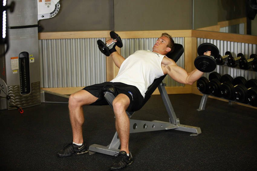 Incline Dumbbell Flyes variant 2
