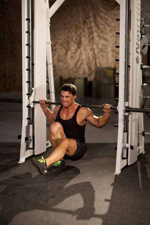 Smith Machine Pistol Squat variant 2